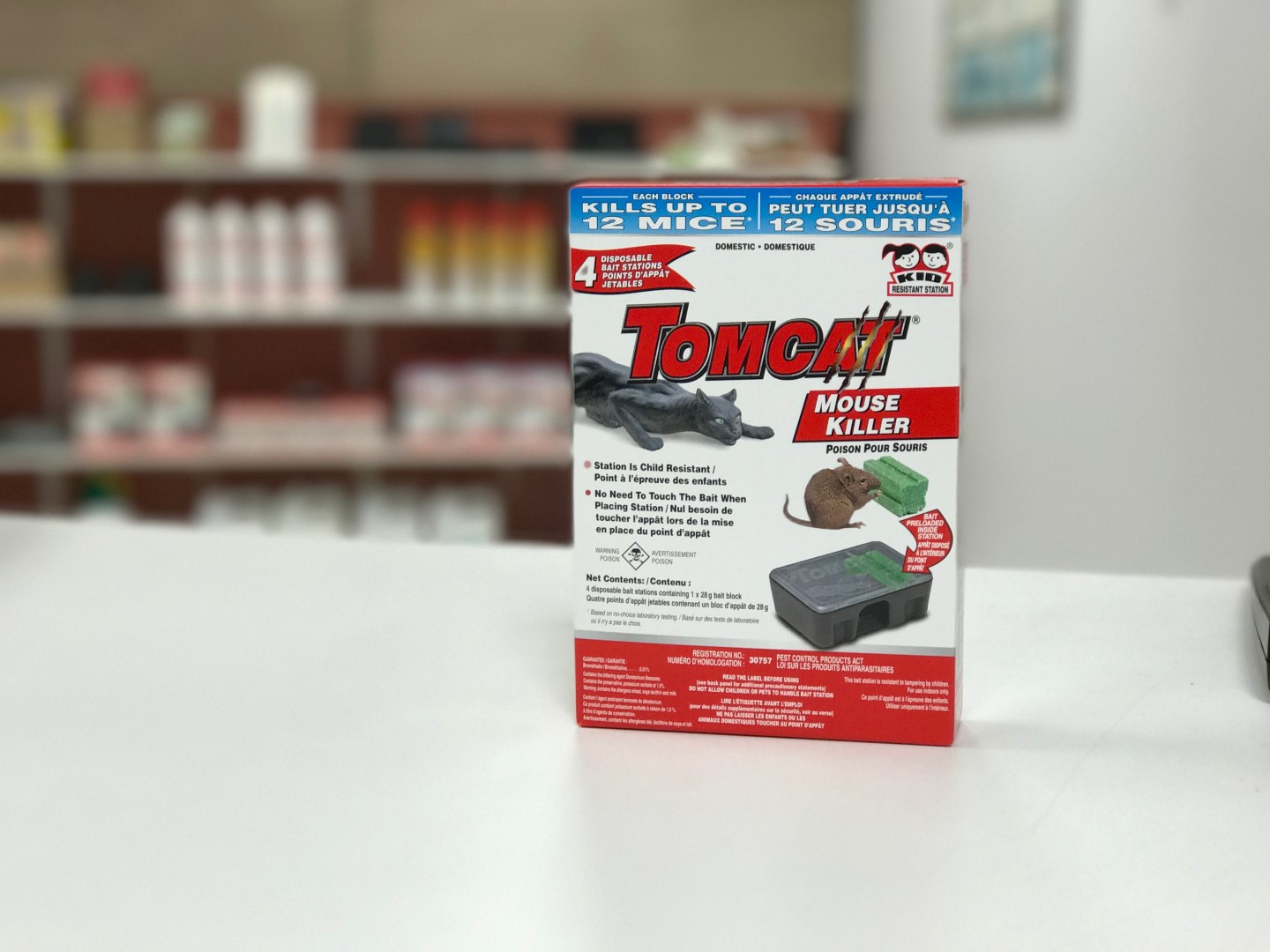 Tomcat Kills mice, extermination products at Exterminateurs Associés, photo